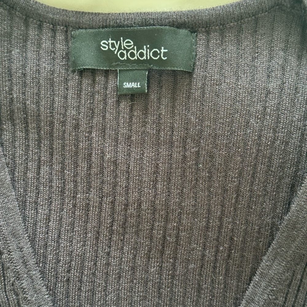 Style Addict Ribbed Cardigan - Picture 3 of 5